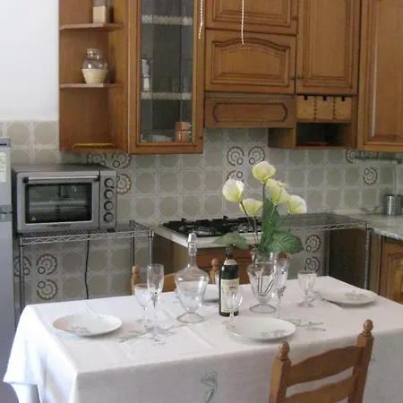 Lejlighed I 100 Metri Dal Mare
